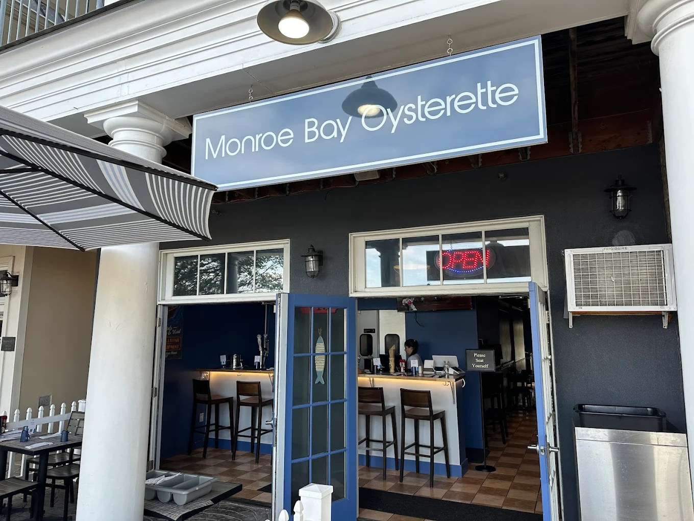 The Monroe Bay Oysterette team
